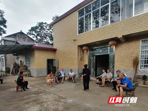 “民情懇談”聽(tīng)民聲、紓民意、解民憂
